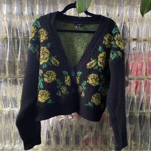 Floral Oversized Cropped Cardigan